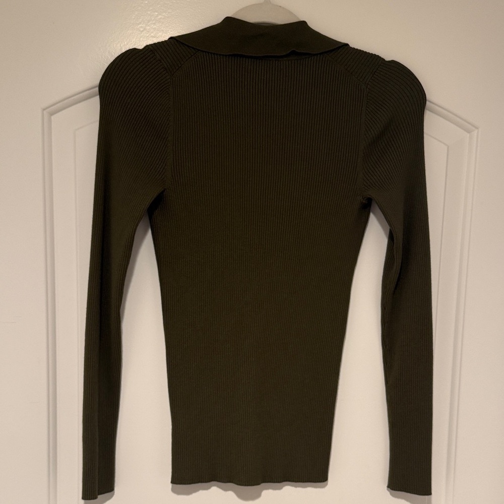 Babaton (Aritzia) Green Ribbed Long Sleeve Top - Picture 4 of 4